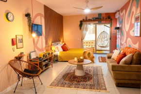 Flip side - Retro Seaside Apartment